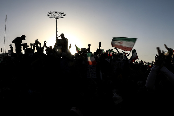 جشن پیروزی و شکرانه حضور ملت بزرگ و سرفراز ایران