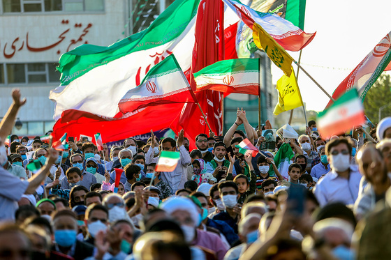 جشن پیروزی و شکرانه حضور ملت بزرگ و سرفراز ایران