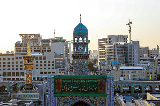 آیین نقاره نوازی حرم مطهر رضوی در آستانه میلاد امام رضا(ع)
