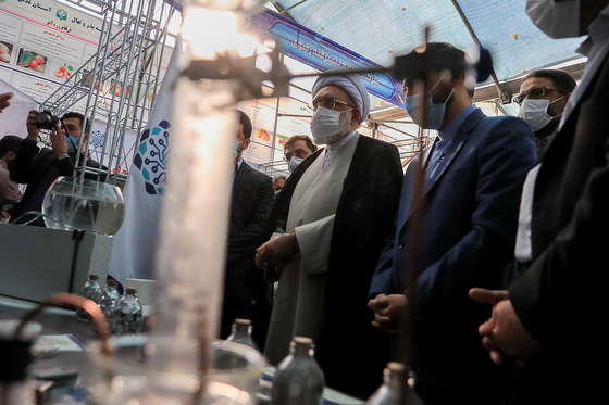 رونمایی از دستاوردهای فناورانه و دانش بنیان آستان قدس رضوی
