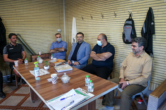 بازدید شهردار از تیم فوتبال پدیده