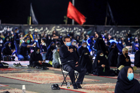 عزاداری شب تاسوعا در کوه پارک مشهد