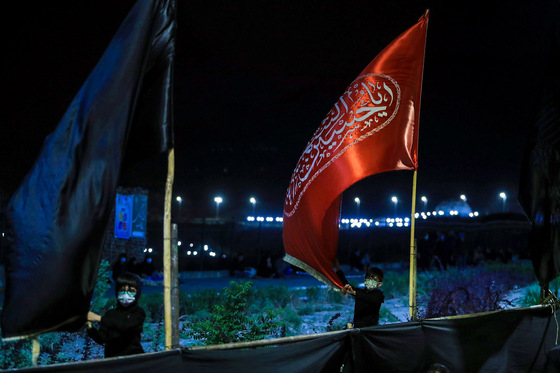 عزاداری شب تاسوعا در کوه پارک مشهد