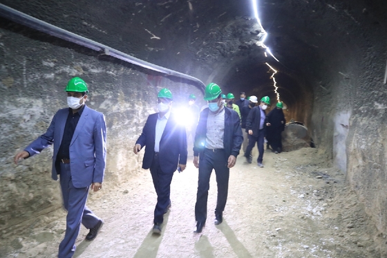 بازدید اعضای شورای اسلامی شهر مشهد از خطوط قطار شهری مشهد