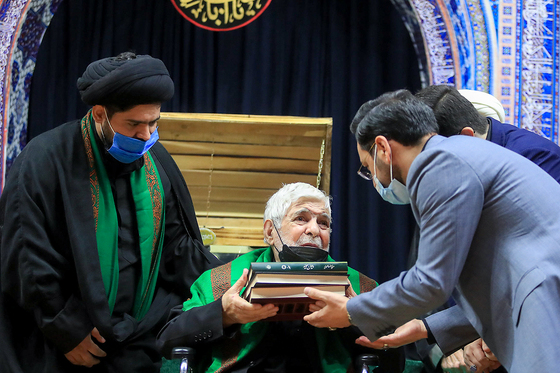 رونمایی از دیوان اشعار سیدرضا موید