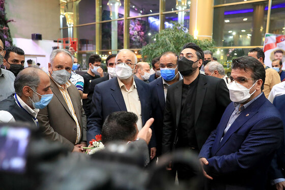 استقبال از سه عضو کاروان پارالمپیک کشور در مشهد