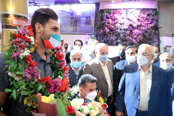 استقبال از سه عضو کاروان پارالمپیک کشور در مشهد