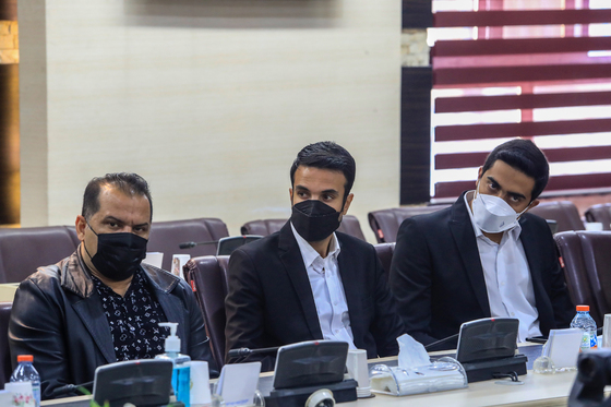 تجلیل از خداداد  عزیزی ورزشکار مشهدی 