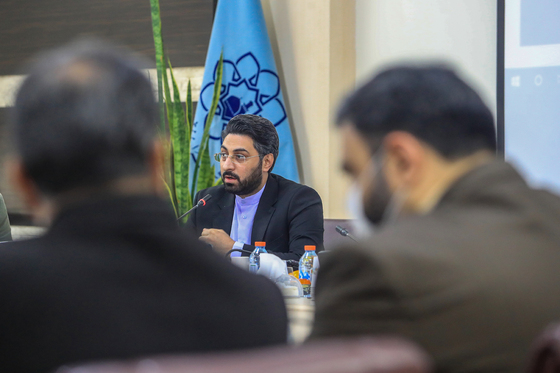 تجلیل از خداداد  عزیزی ورزشکار مشهدی 