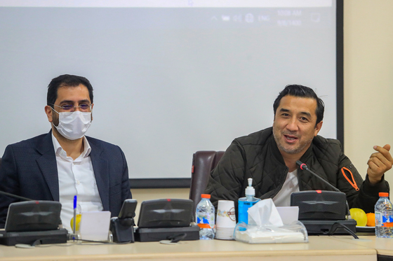 تجلیل از خداداد  عزیزی ورزشکار مشهدی 