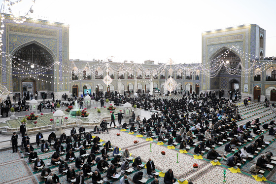 مراسم ترتیل‌خوانی قرآن کریم در حرم مطهر رضوی