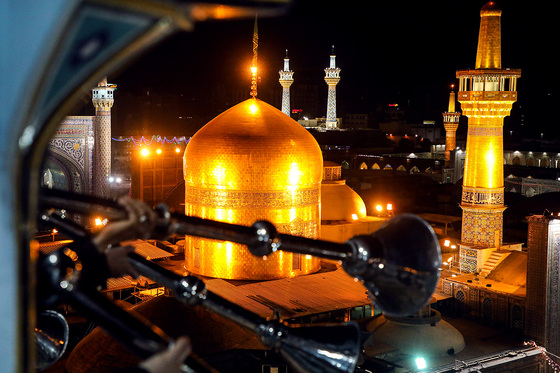 آیین سنتی نقاره نوازی سحرگاهی در حرم مطهر رضوی