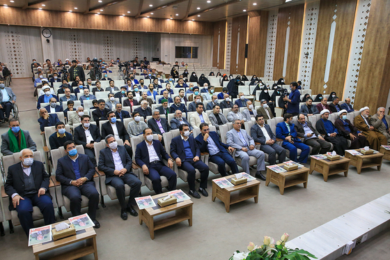 نشست صمیمی شهردار مشهد با جامعه قرآنی