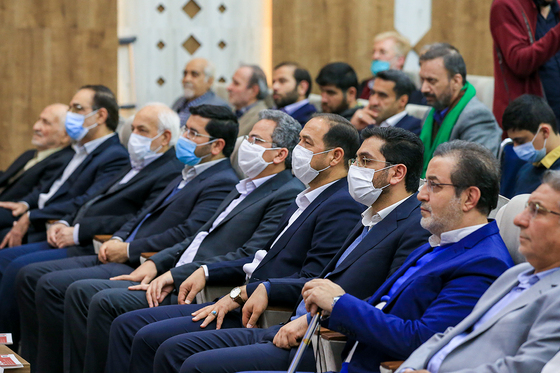 نشست صمیمی شهردار مشهد با جامعه قرآنی
