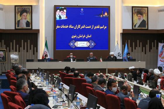 تقدیر دست اندرکاران ستاد خدمات سفر خراسان رضوی با حضور معاون اجرایی رییس جمهور‎‎
