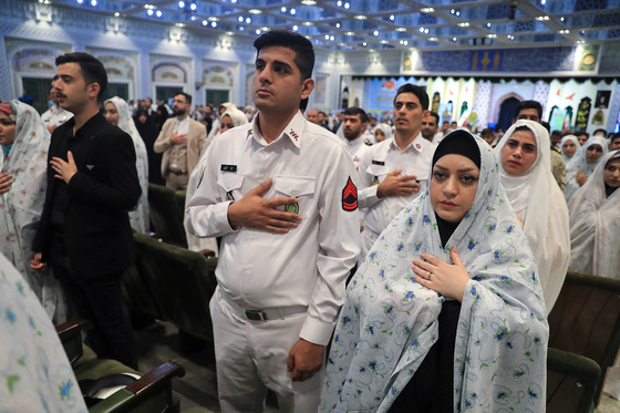 نخستین جشنواره سراسری زوج‌های جوان ارتش