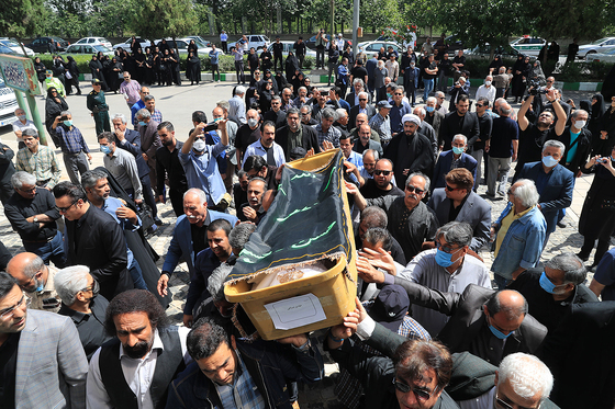 تشییع پیکر مرحوم «مهدی صباغی»