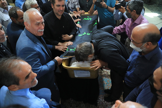 تشییع پیکر مرحوم «مهدی صباغی»