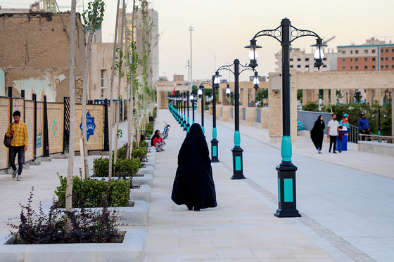 افتتاح 
