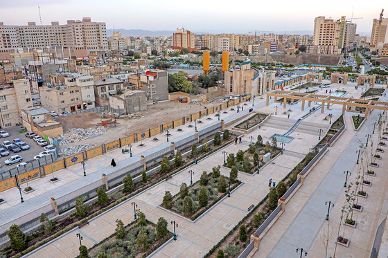 افتتاح 