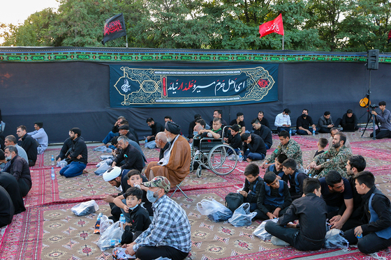 اجتماع « لبیک یا حسین »