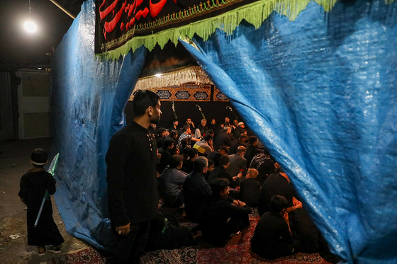 آیین سینی گردانی حضرت قاسم علیه السلام در شب هشتم محرم