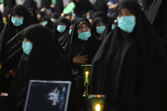 مراسم خطبه خوانی شب عاشورا در حرم مطهر رضوی‎‎‎‎