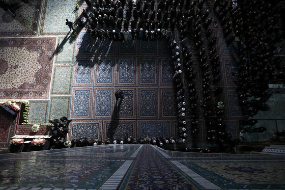 مراسم خطبه خوانی شب عاشورا در حرم مطهر رضوی‎‎‎‎