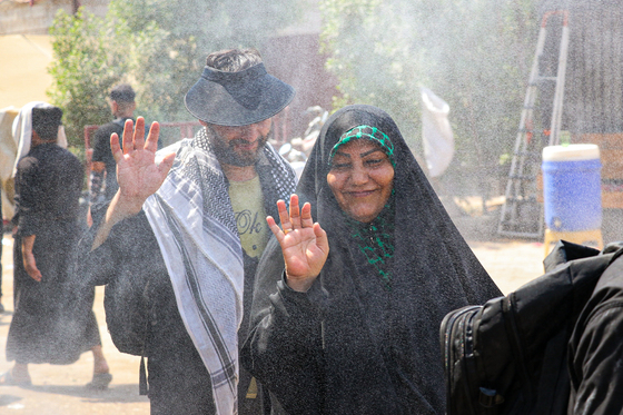 نذر آب در مسیر کربلا
