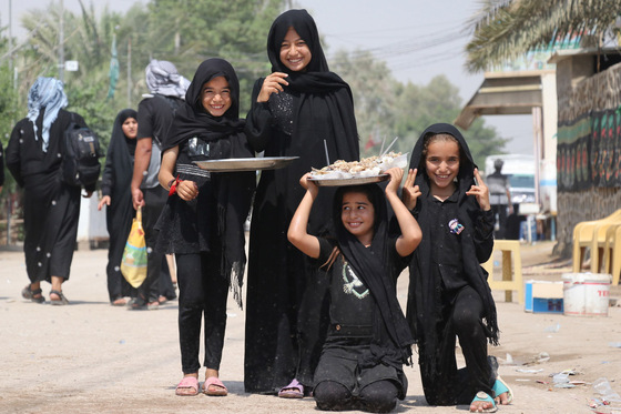 خادمان کوچک اربعین