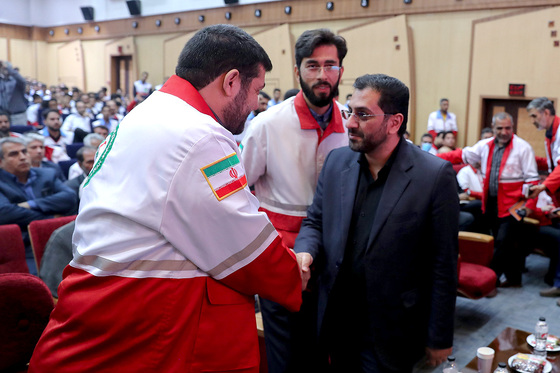  مراسم تجلیل از خادمین زائران پیاده هلال احمر