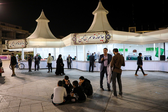 چایخانه قاسم ابن الحسن (ع) در عرصه میدان شهدا