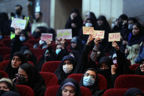 حضور سخنگوی دولت در جمع دانشجویان دانشگاه فردوسی مشهد