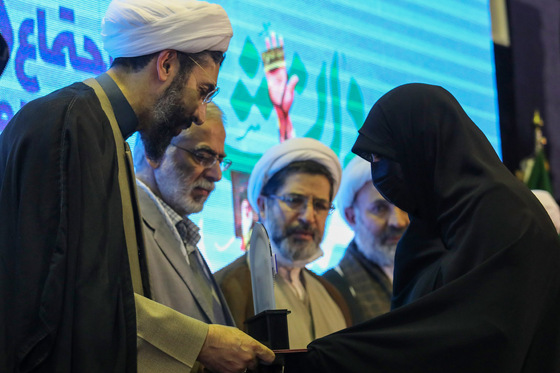 اجتماع دانشجویان بسیجی در دانشگاه فردوسی