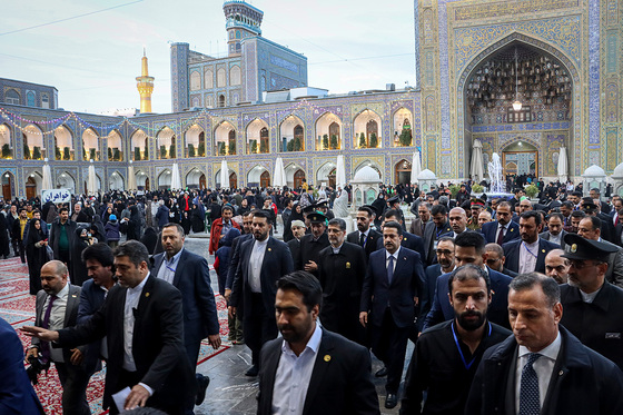 سفر نخست وزیر عراق به مشهد مقدس