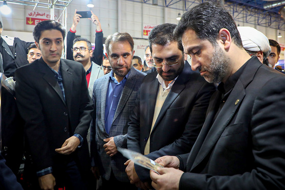 افتتاح نمایشگاه دستاوردهای پژوهش و فناوری