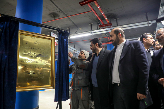 بهره‌برداری از پارکینگ هوشمند هشت‌آباد در میدان شهدا مشهد
