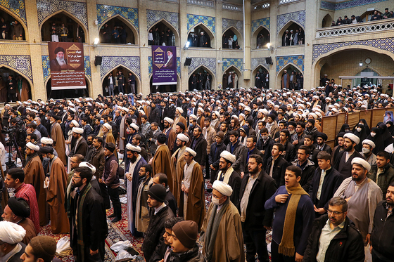  همایش حوزویان در پاسخ به اهانت نشریه فرانسوی