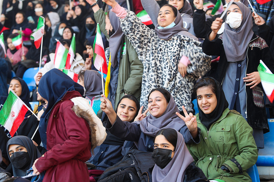    جشن بزرگ دختران انقلاب با عنوان 