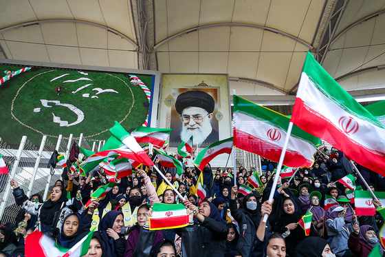    جشن بزرگ دختران انقلاب با عنوان 