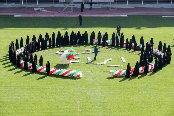    جشن بزرگ دختران انقلاب با عنوان 
