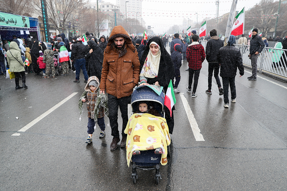راهپیمایی 22 بهمن در مشهد