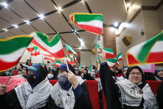  مراسم اختتامیه عهد کودکان دبستانی با حاج قاسم سلیمانی