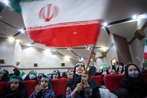  مراسم اختتامیه عهد کودکان دبستانی با حاج قاسم سلیمانی