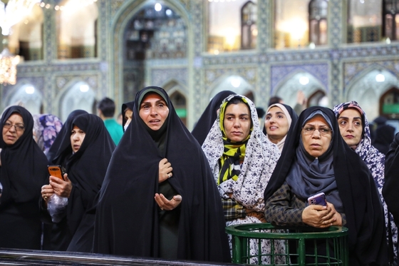 بازگشایی صحن انقلاب حرم مطهر رضوی در آستانه نیمه شعبان