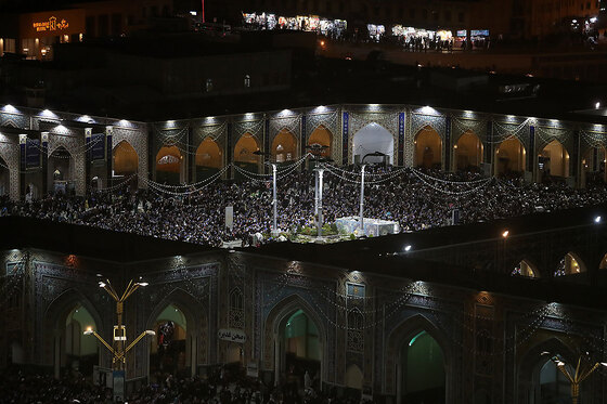 مراسم احیاء شب 21 ماه رمضان در حرم مطهر رضوی