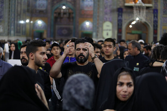 مراسم احیاء شب 23 ماه رمضان در حرم مطهر رضوی