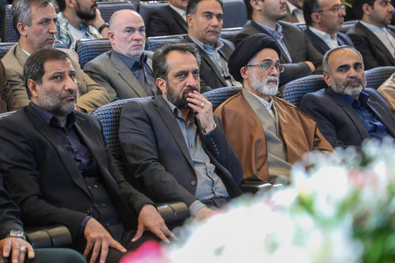 آیین تجلیل از خادمان قرارگاه عملیاتی خدمات سفر 