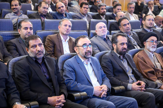 آیین تجلیل از خادمان قرارگاه عملیاتی خدمات سفر 