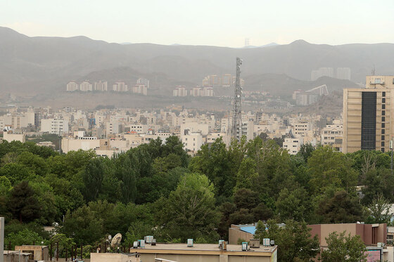 گرد و خاک صبحگاهی در مشهد
